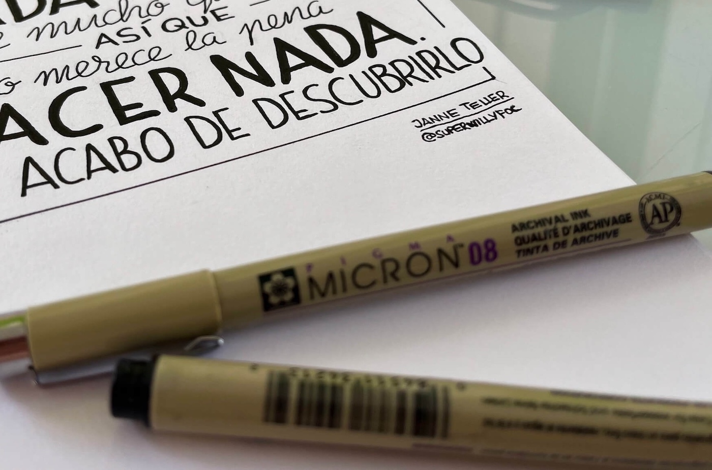 Foto montaje de la cita escrita manuscrita con la frase de Janne Teller como miniatura del post completo