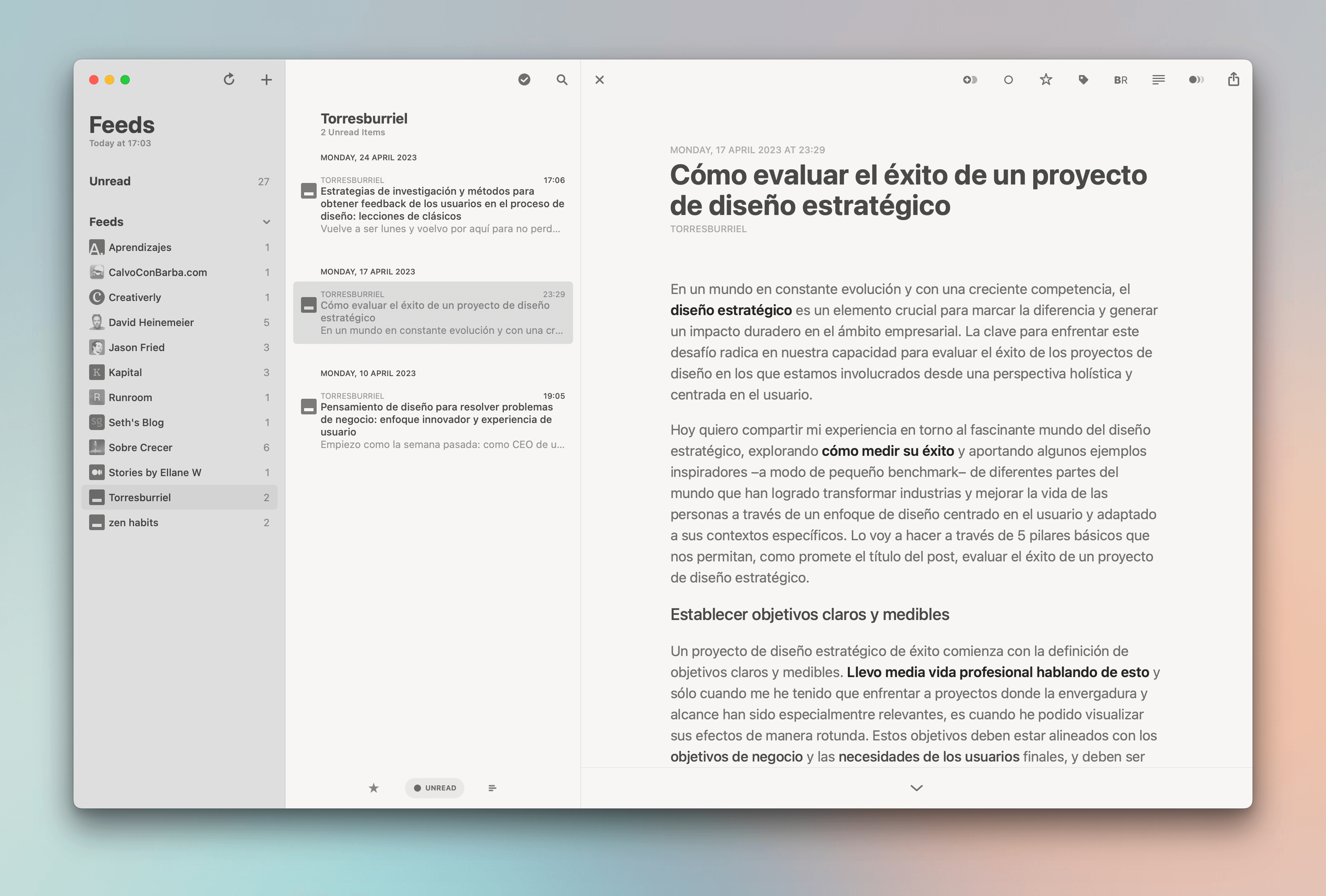 Captura de pantalla de la app Reeder con las últimas publicaciones de mi colección de canales RSS